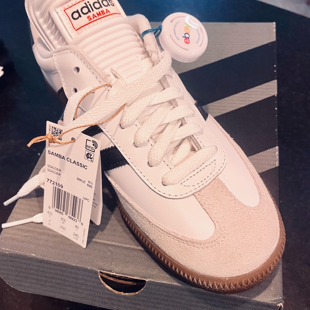 White - Picture 2 of 2